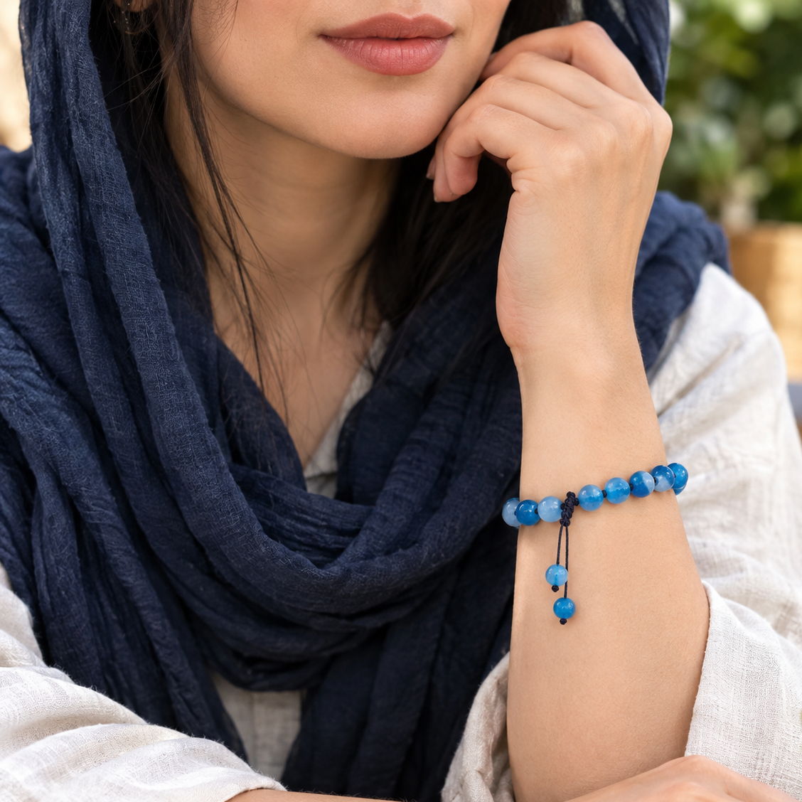 دستبند زنانه آبی آسمانی